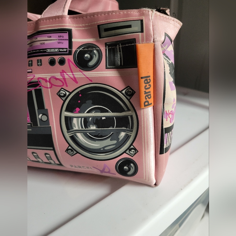 Pink Boom Box Parcel purse - Picture 2 of 15